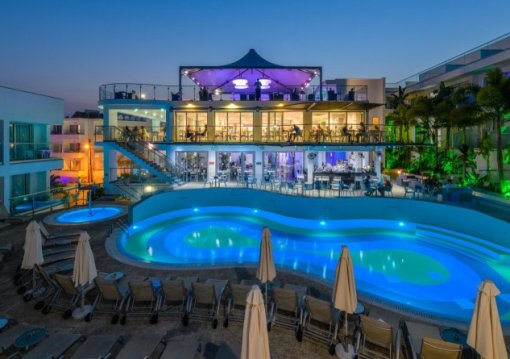 Dél-Ciprus utazás Tasia Maris Oasis Hotel