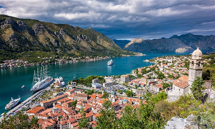 Montenegró fakultatív