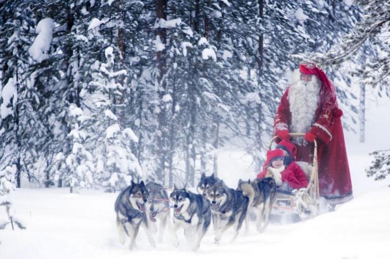 Mikulástúra Lappföldön - Manótánc az erdőben