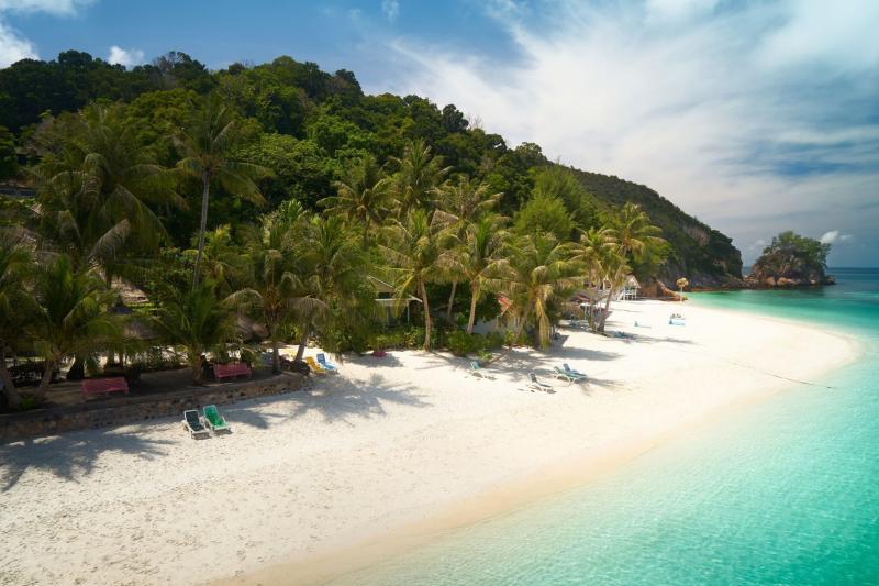 Pihenés Tioman trópusi szigetén Kuala Lumpur-i és szingapúri látogatással