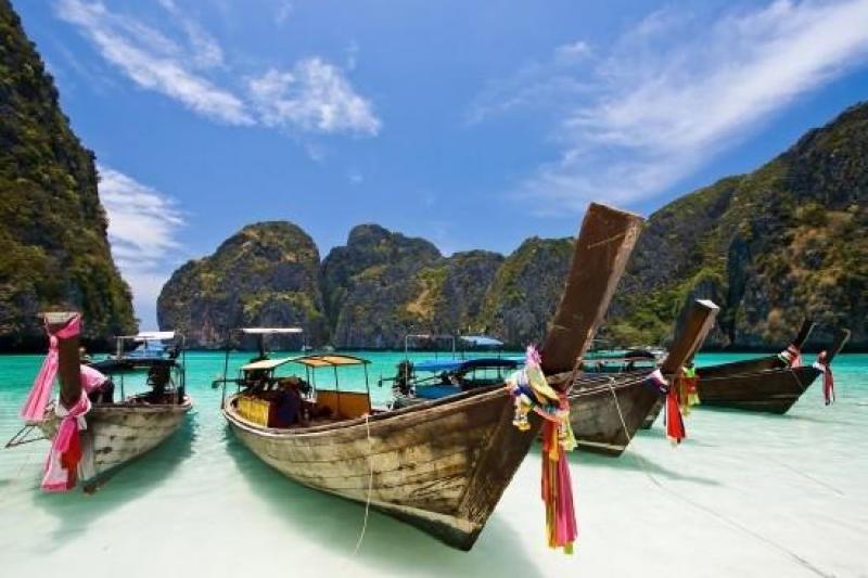 Látogatás Észak-Thaiföld látványos fesztiváljain, pihenéssel Krabi tengerpartján - csoportos út
