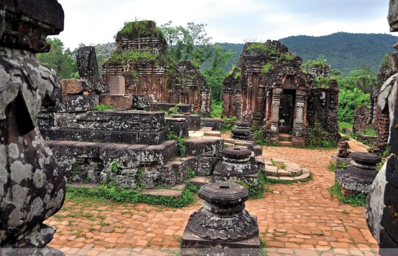 Dél-Vietnam és Kambodzsa felfedezése Thaiföldi trópusi pihenéssel januárban