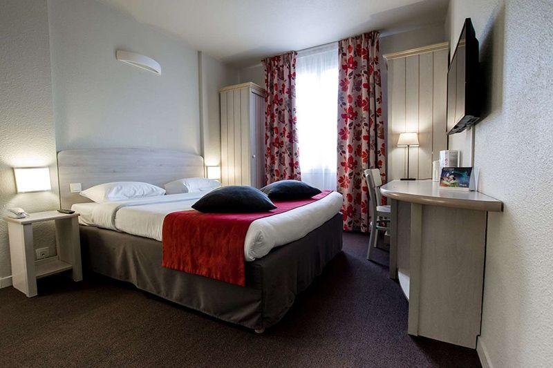 Disneyland csoportosan, párizsi városnézéssel 2024 május - Campanile Val de France