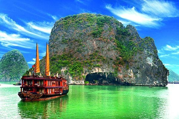 Pünkösdi körutazás Vietnamban pihenéssel Nha Trang tengerpartján