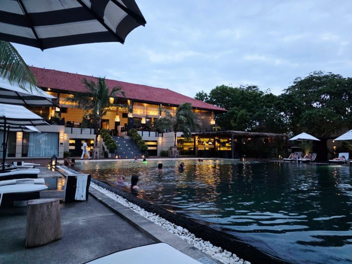 Belső utazás és Srí Lanka csodái - Kőváry Anett jógaterapeutával