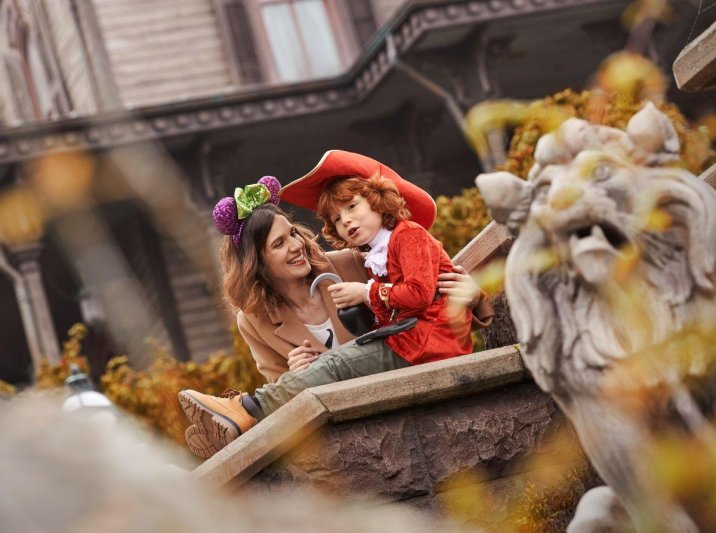 Disneyland csoportosan, párizsi városnézéssel 2026. október 21 - 24. - Disney Hotel Cheyenne