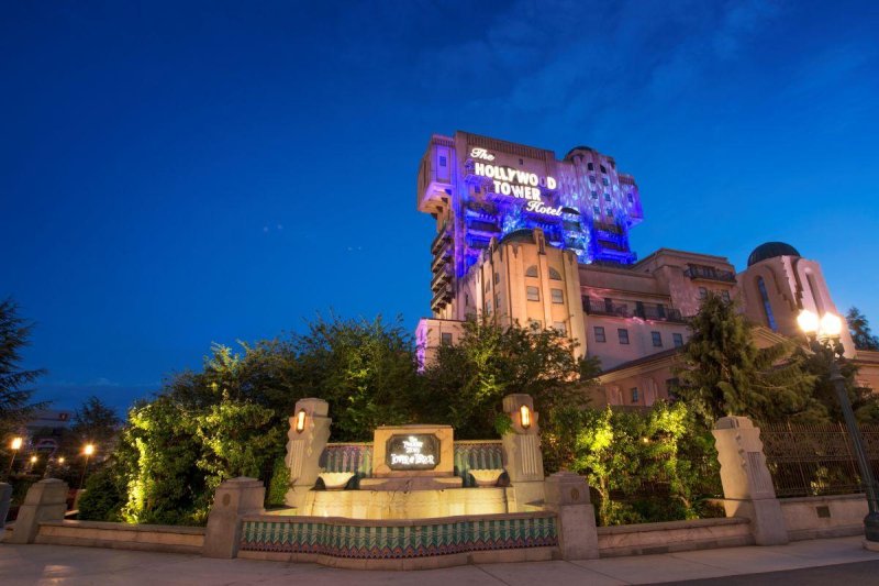 Disneyland csoportosan, párizsi városnézéssel 2026. október 21 - 24. - Disney Hotel Cheyenne