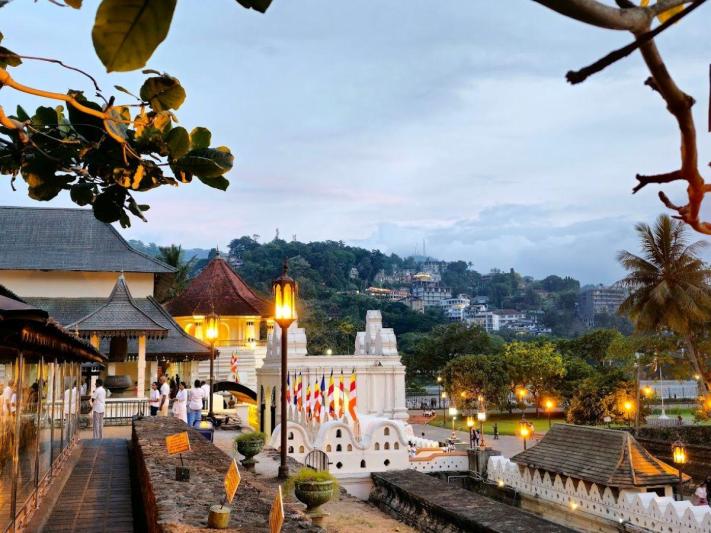 India színei és Srí Lanka csodái