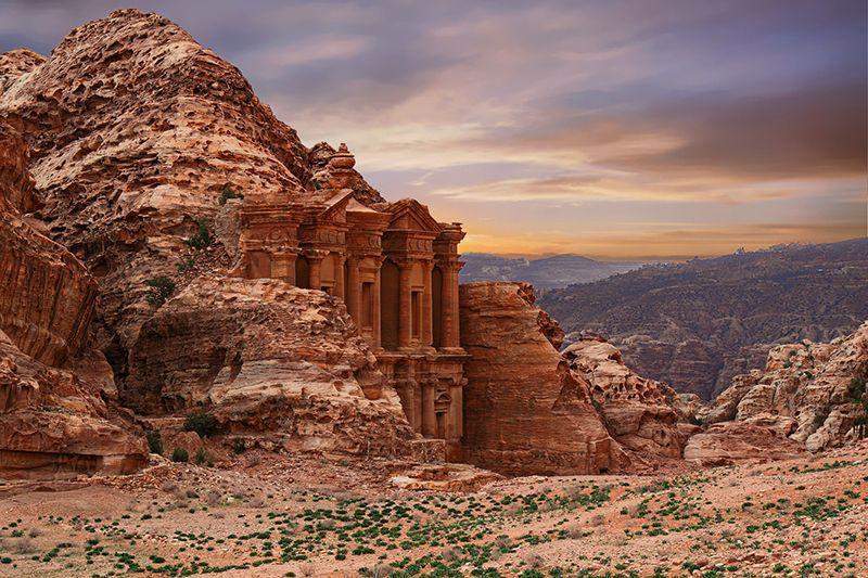 Jordánia körutazás pihenéssel Aqaba tengerpartján