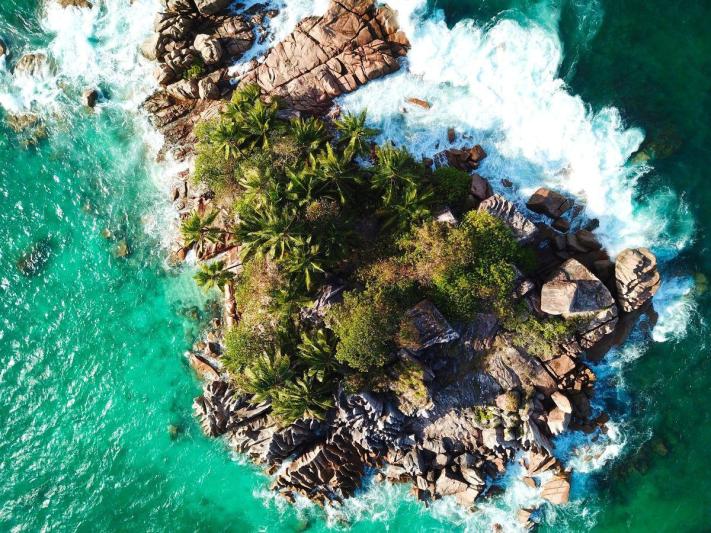 Madagaszkári kalandok pihenéssel a Seychelle
