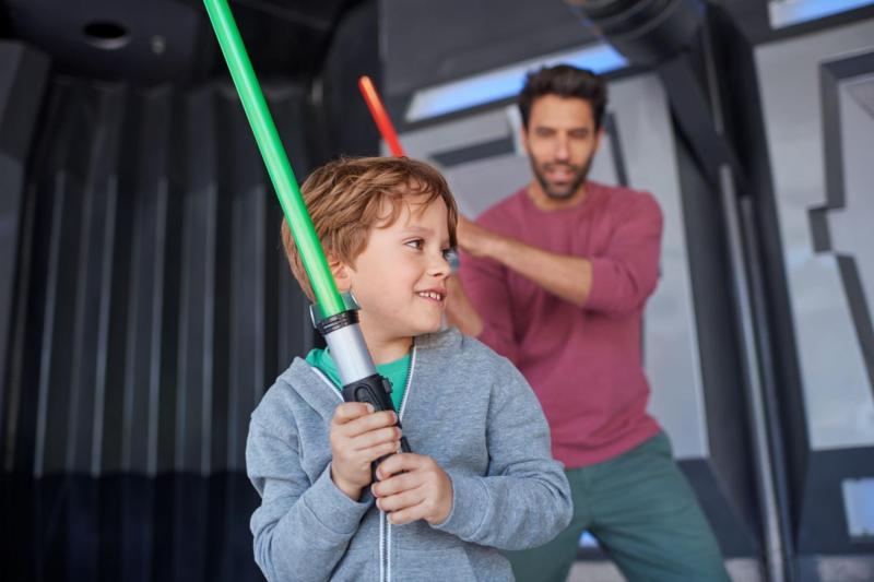 Utazás Disneyland meseországba, párizsi városnézéssel