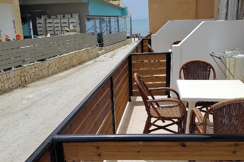 Zakynthos Laganas utazás Aktypis Apartmanház
