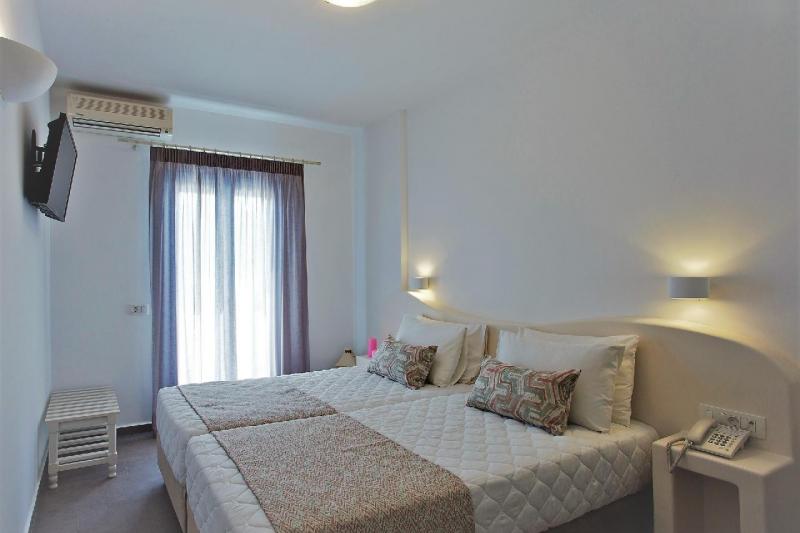 Szantorini Kamari utazás Alexandra Hotel