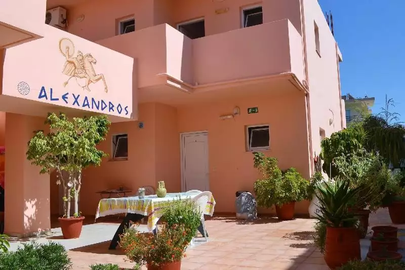 Alexandros Apartmanház Kréta Agia Marina
