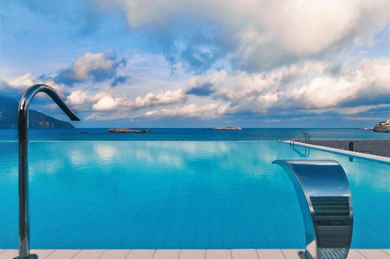 Karpathos Pigadia utazás Alimounda Mare Hotel