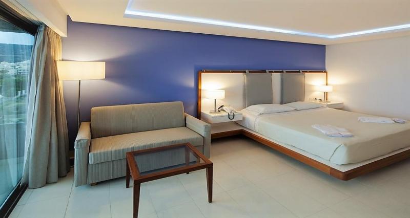 Karpathos Pigadia utazás Alimounda Mare Hotel