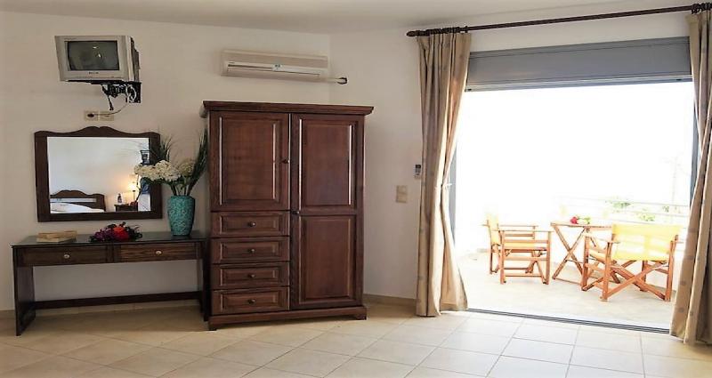 Kefalonia Lourdas utazás Aridas At The Beach