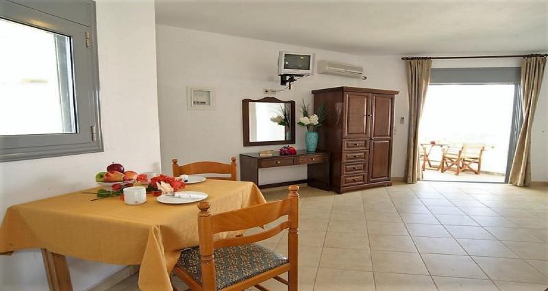 Kefalonia Lourdas utazás Aridas At The Beach