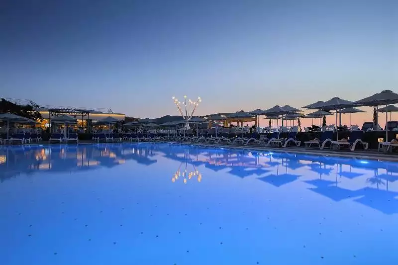 Arina Beach Resort Kréta Kokkini Hani