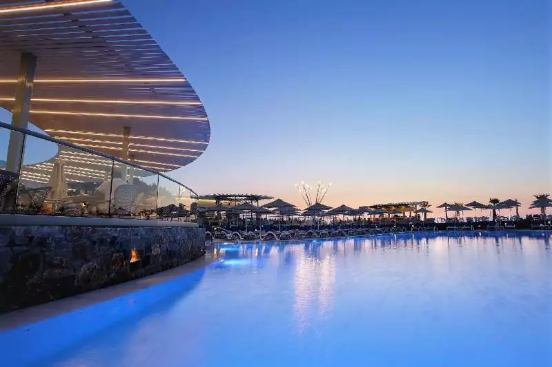 Arina Beach Resort Kréta Kokkini Hani