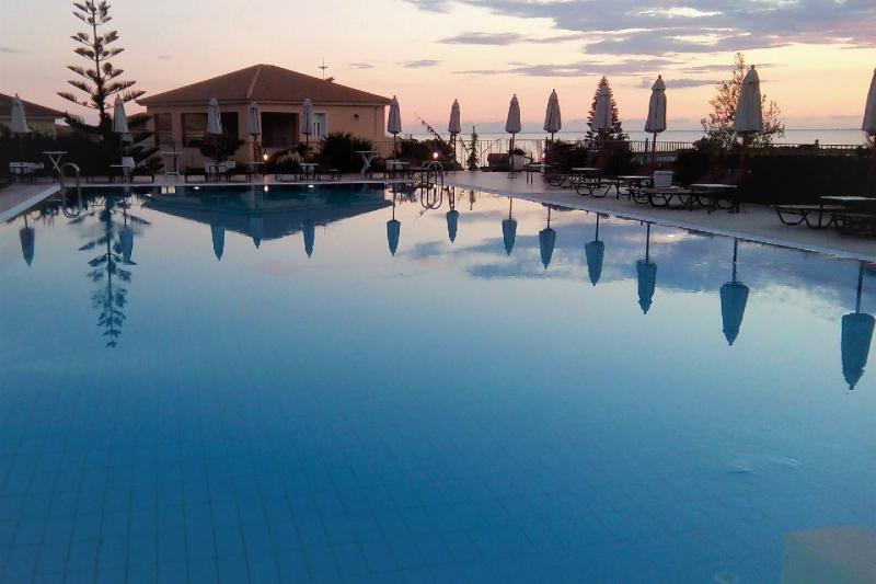 Kefalonia utazás Astra Village Hotel