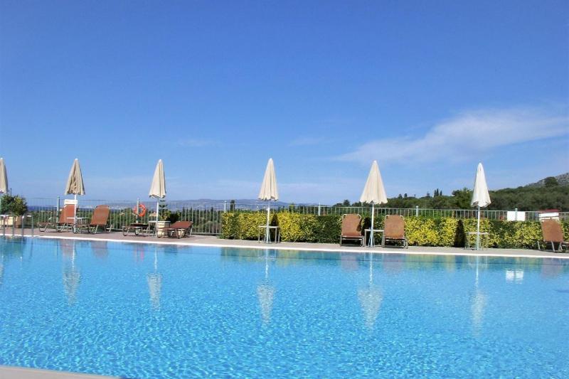 Kefalonia utazás Astra Village Hotel