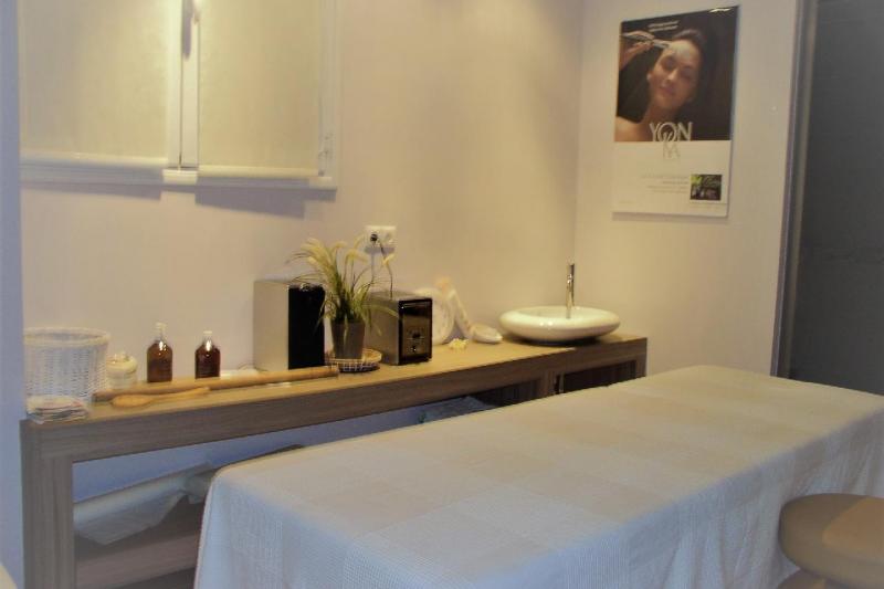 Kefalonia utazás Astra Village Hotel