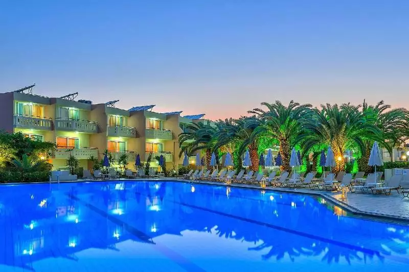 Atrion Hotel Kréta Agia Marina