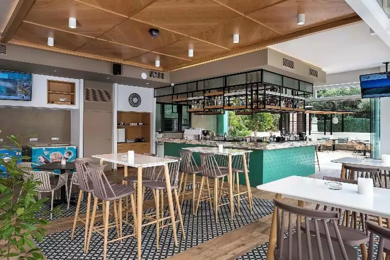 Atrion Hotel Kréta Agia Marina