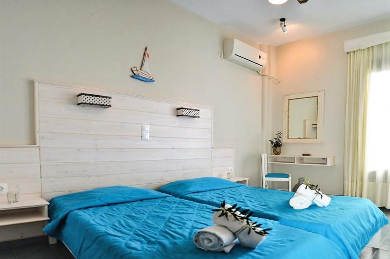 Karpathos Amoopi utazás Blue Sea Hotel