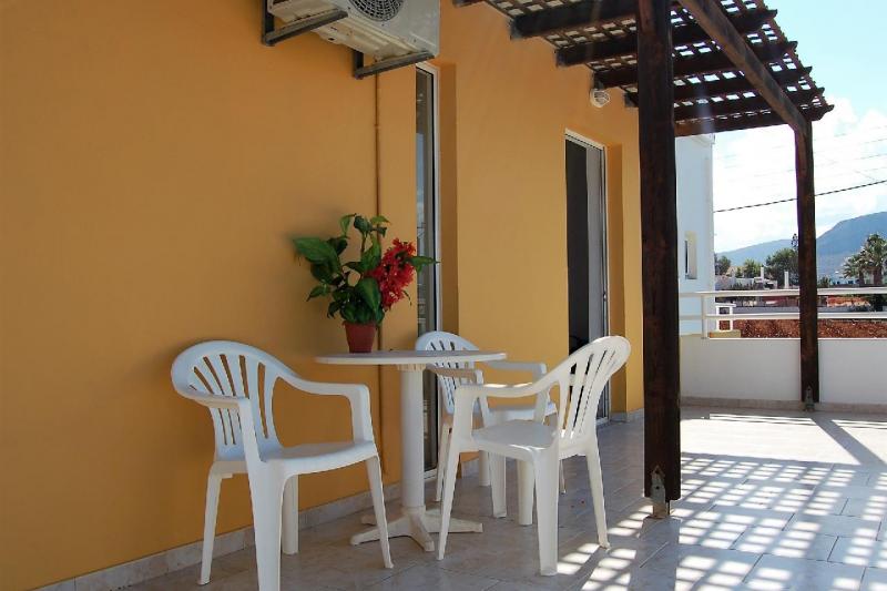 Kréta Gouves utazás Dimitra apartmanház