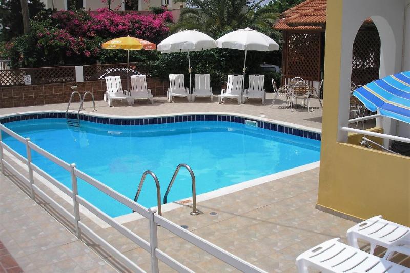 Kréta Gouves utazás Dimitra apartmanház