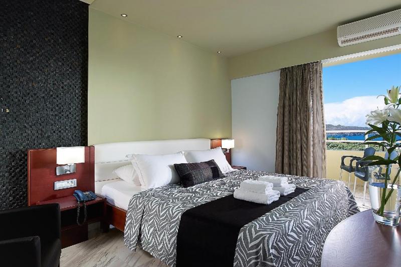 Kréta Agia Marina utazás Eleftheria Hotel