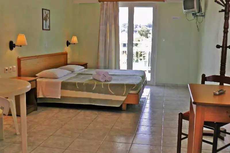 Gela apartmanház Korfu Sidari