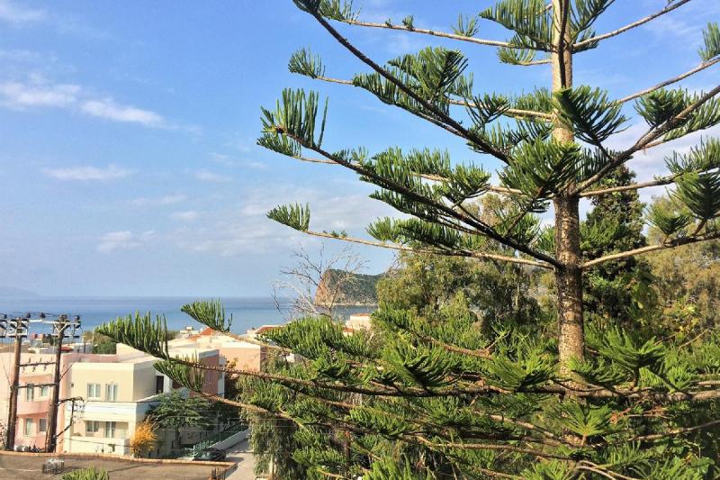 Kréta Agia Marina utazás Giannis Apartmanház