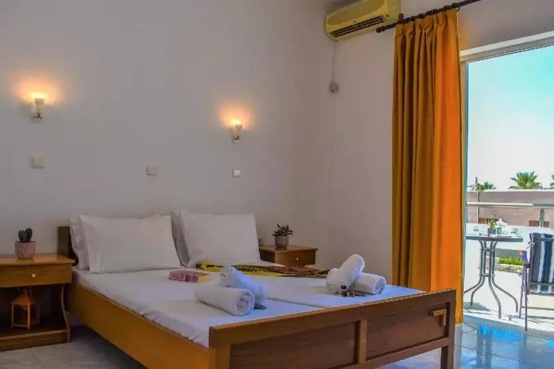 Giannis Apartmanház Kréta Agia Marina