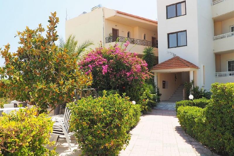 Rodosz Faliraki utazás Grande Blue Apartmanház