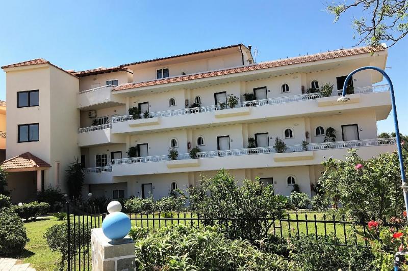 Rodosz Faliraki utazás Grande Blue Apartmanház