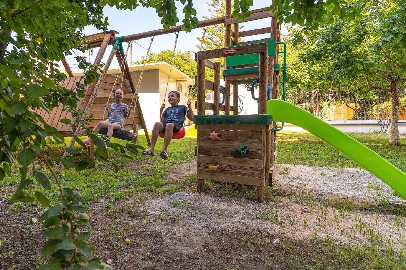 Rodosz Faliraki utazás Grecian Fantasia Hotel