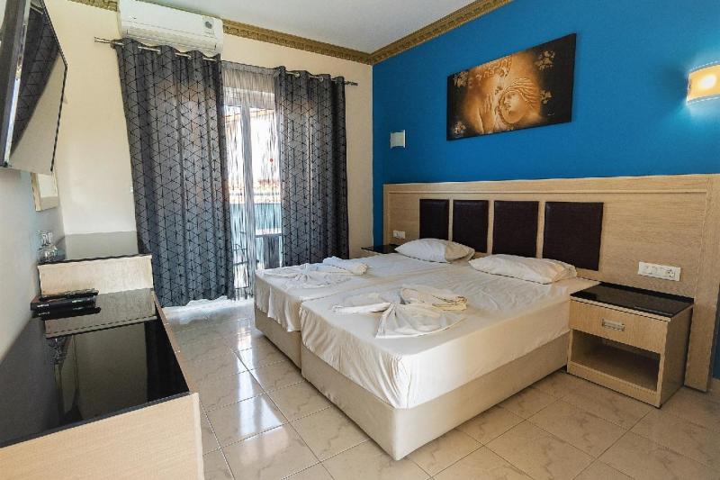 Rodosz Faliraki utazás Grecian Fantasia Hotel