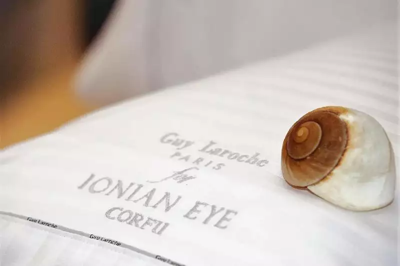 Ionian Eye Apartmanház (ex Jón tenger) Korfu Messonghi