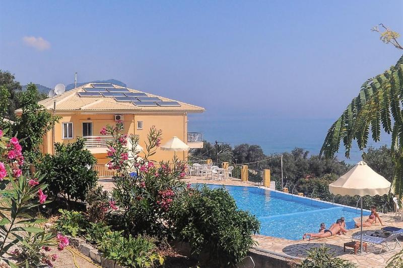 Korfu Messonghi utazás Ionian Eye Apartmanház (ex Jón tenger)