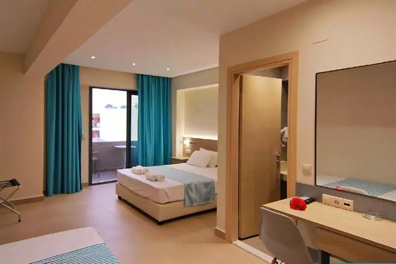 Kalia Beach Hotel Kréta Gouves