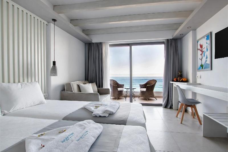 Karpathos Pigadia utazás Konstantinos Palace Hotel