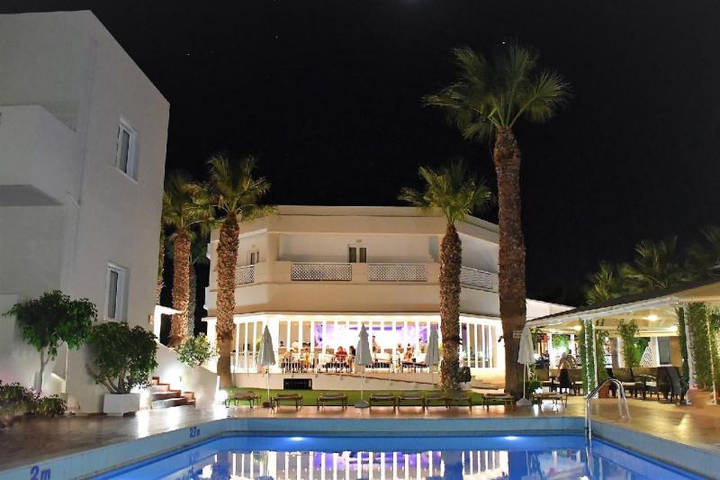 Kréta Gouves utazás Magda Hotel