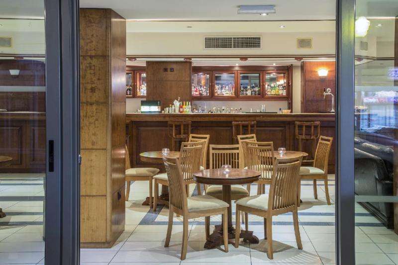 Rodosz Rhodes utazás Manousos Hotel