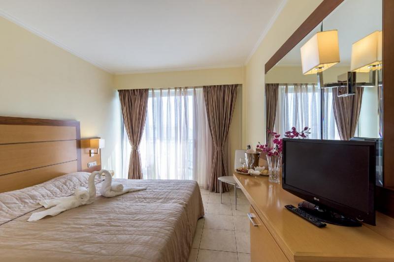 Rodosz Rhodes utazás Manousos Hotel