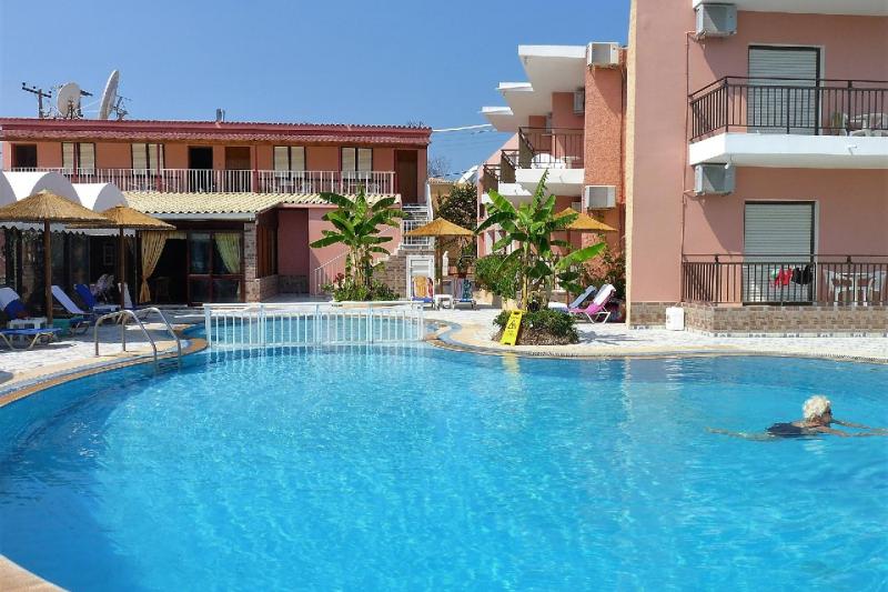 Korfu Sidari utazás Maria`s Beach Hotel