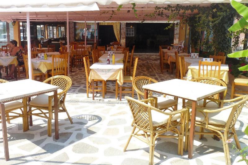 Korfu Sidari utazás Maria`s Beach Hotel