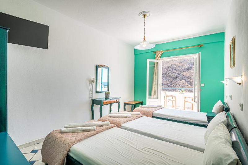 Szantorini Perissa utazás Marianna Hotel